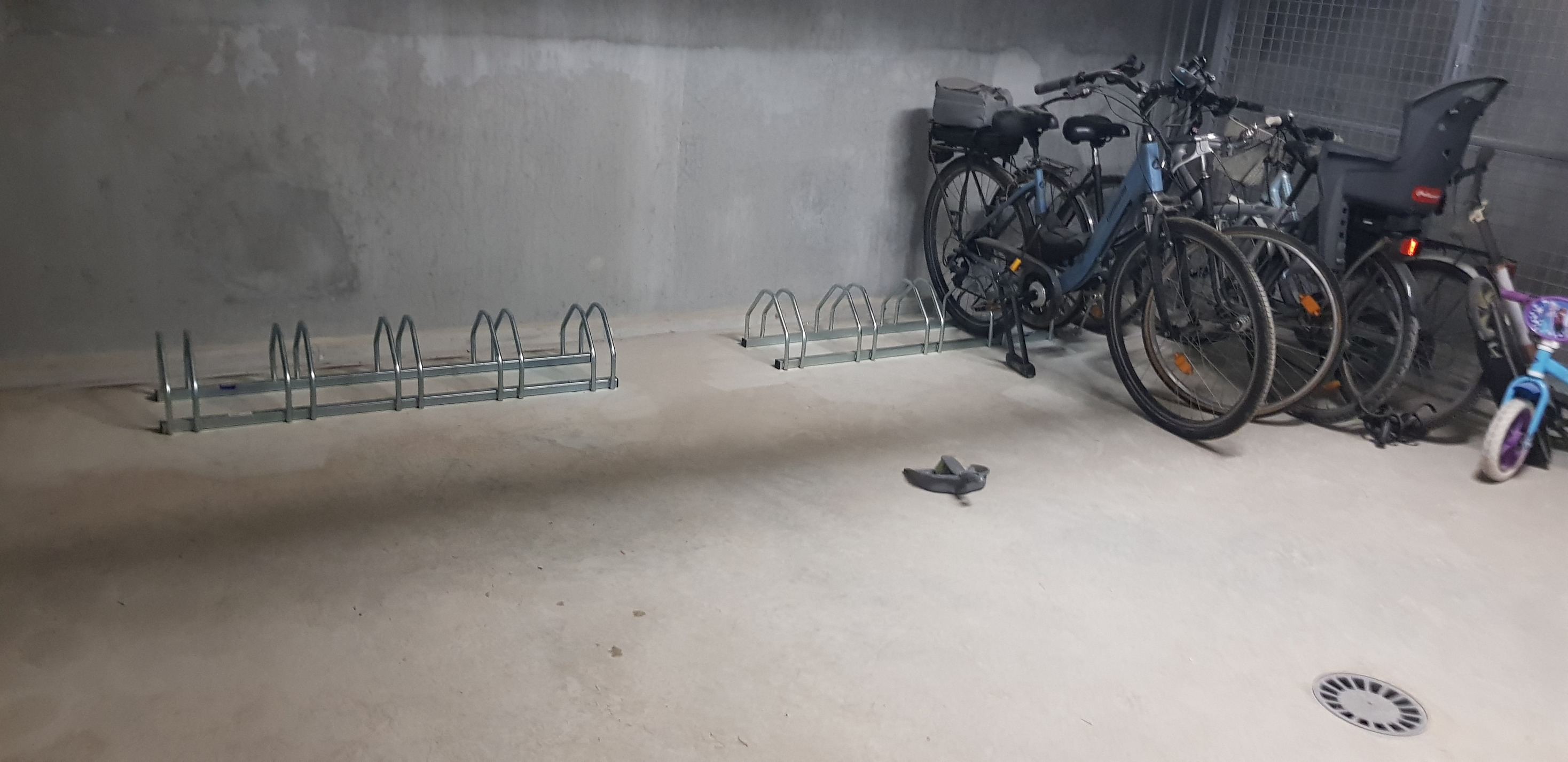 MCR – Tavian - Mobilier urbain